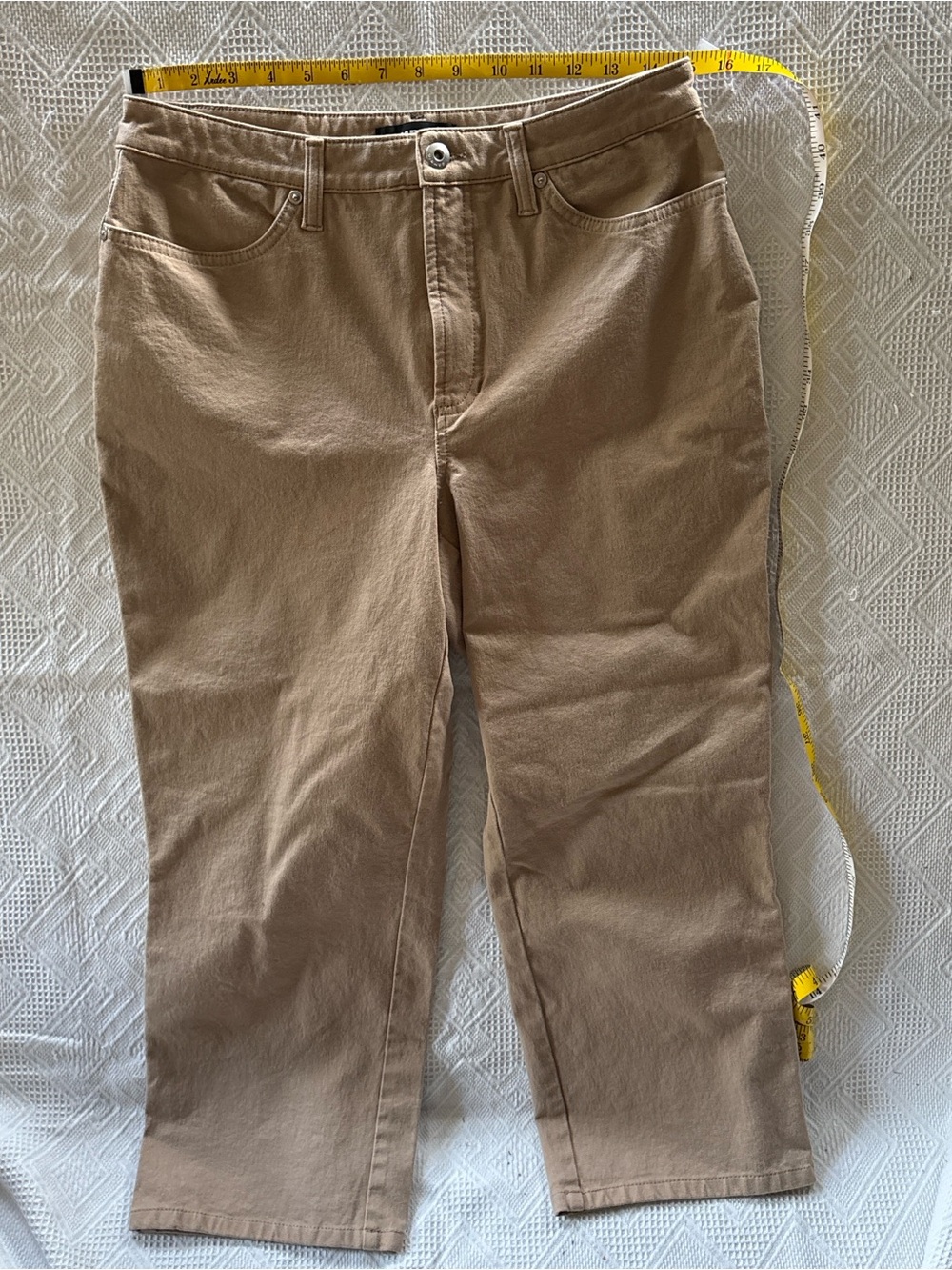 Women’s Classic Straight-Leg Pants in Light Brown